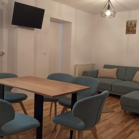 Chrysanthemum Apartment Sighisoara Luaran gambar