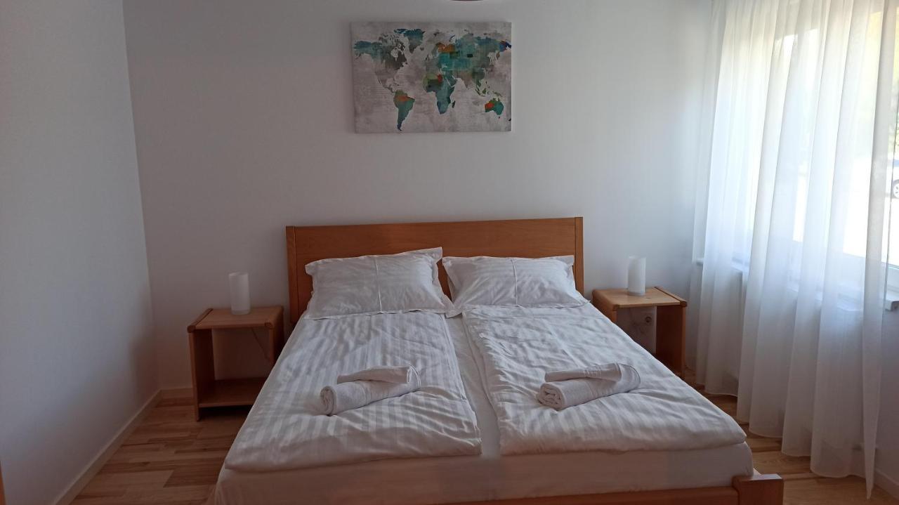 Chrysanthemum Apartment Sighisoara Luaran gambar